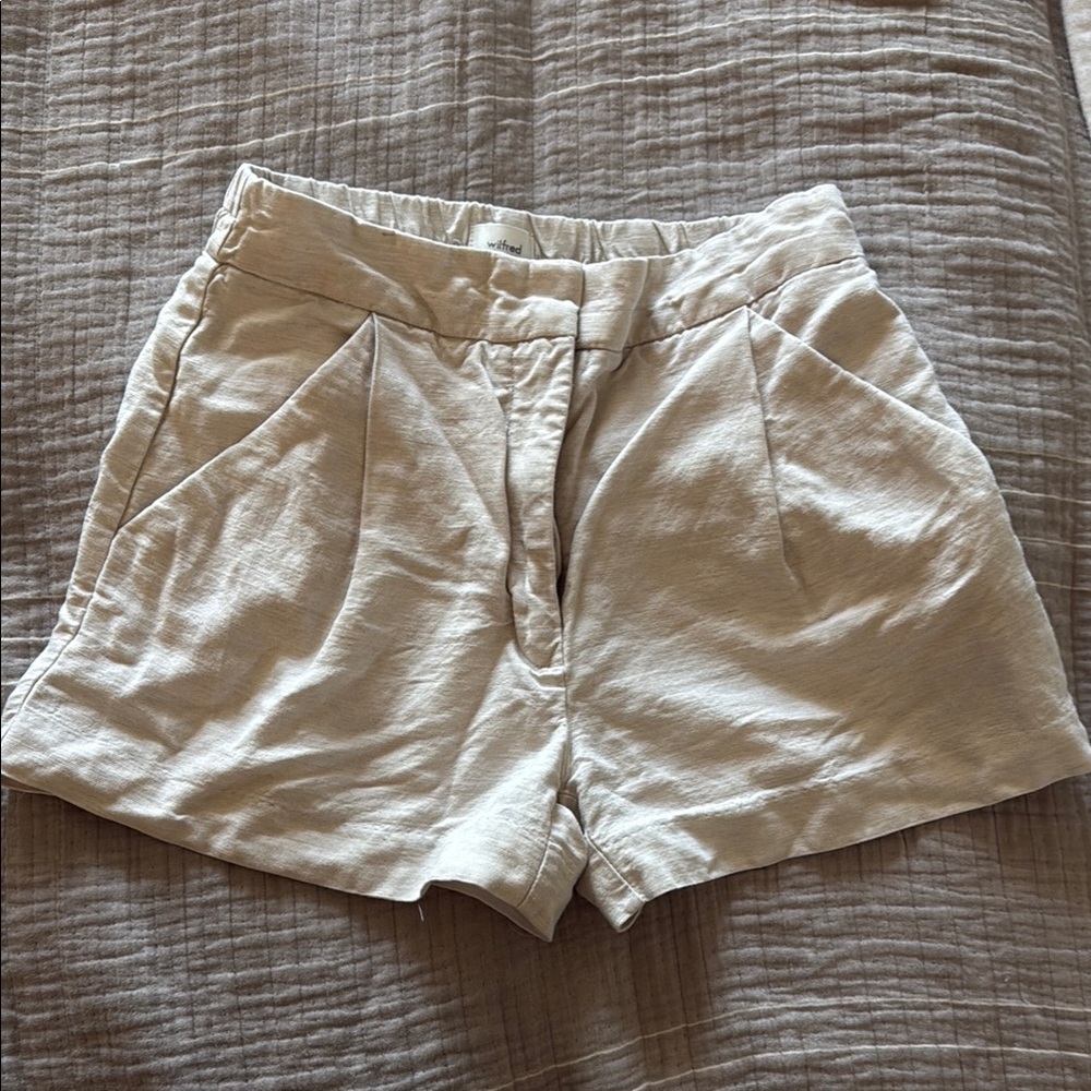 Aritzia Wilfred Effortless Linen Shorts